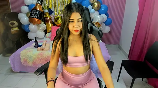 Mindy 19 online show from 09.24.25