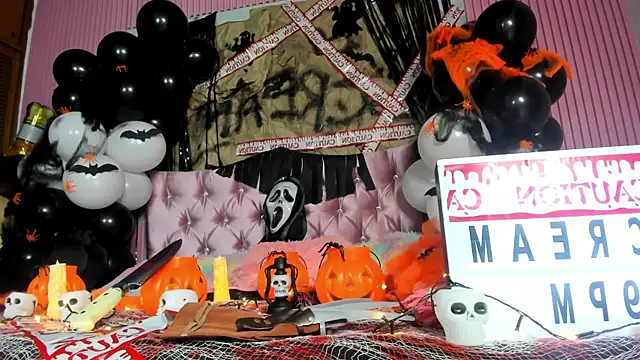 Mindy 19 online show from 10.22.25