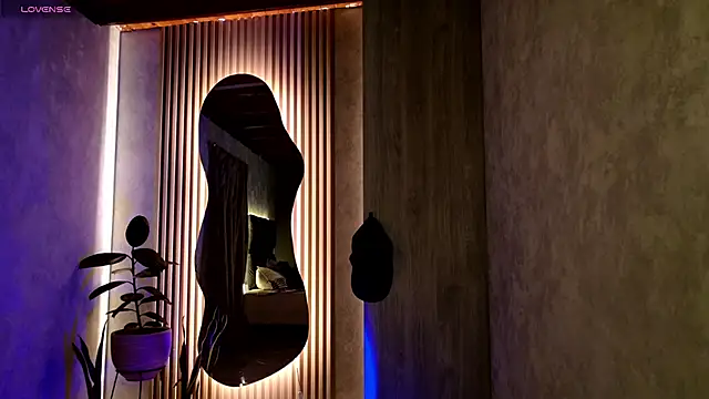 Snapshot of Taurito___ chatting on 09.10.25 Taurito online show from 09.10.25