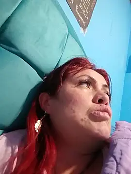 carolinhe  online show from 11.29.25