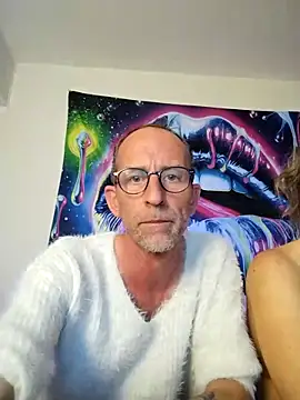 Snapshot of we_are_fucking_serious chatting on 04.19.26 we are fucking serious online show from 04.19.26