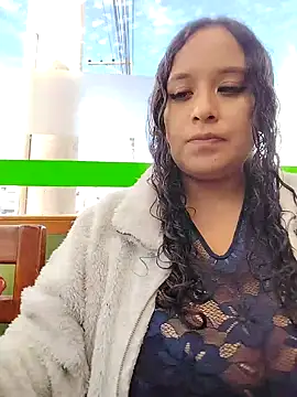 Snapshot of You-sexy-starr chatting on 11.26.25 You-sexy-starr online show from 11.26.25