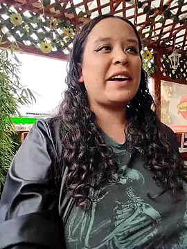 Snapshot of You-sexy-starr chatting on 02.19.26 You-sexy-starr online show from 02.19.26