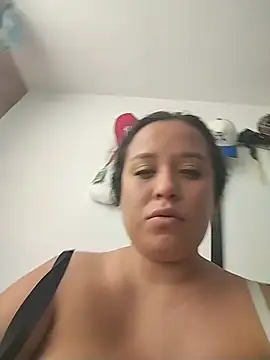 Snapshot of You-sexy-starr chatting on 06.28.26 You-sexy-starr online show from 06.28.26