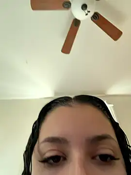 babykalirose online show from 01.12.26