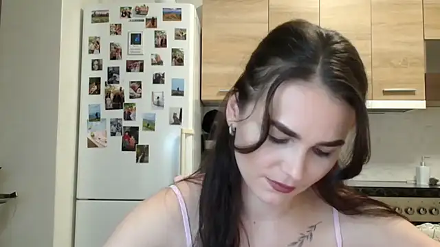 Snapshot of Silviaa_a chatting on 12.01.25 Silviaa a online show from 12.01.25