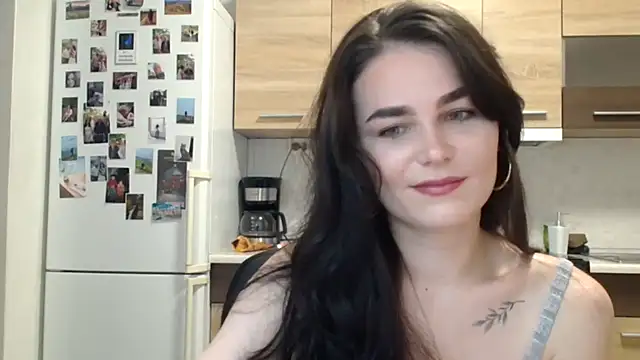 Silviaa a online show from 12.19.25