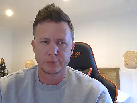 Snapshot of TroyDieselXXX chatting on 02.14.26 TroyDieselXXX online show from 02.14.26