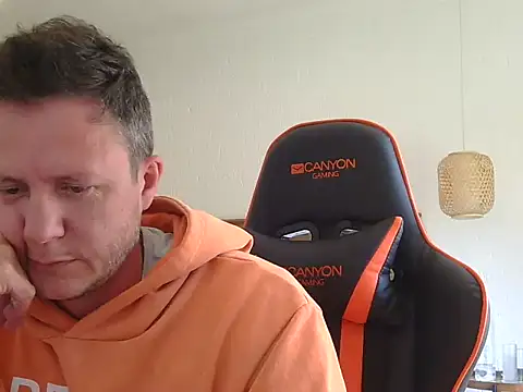 Snapshot of TroyDieselXXX chatting on 02.18.26 TroyDieselXXX online show from 02.18.26