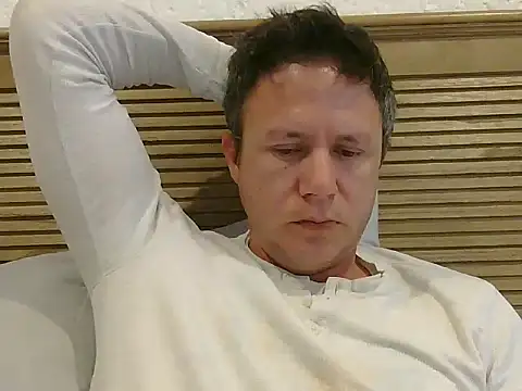Snapshot of TroyDieselXXX chatting on 07.08.26 TroyDieselXXX online show from 07.08.26