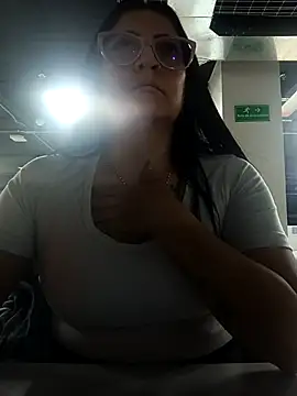 Romina693 online show from 11.23.25