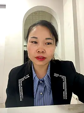 xlj4523 online show from 10.28.25