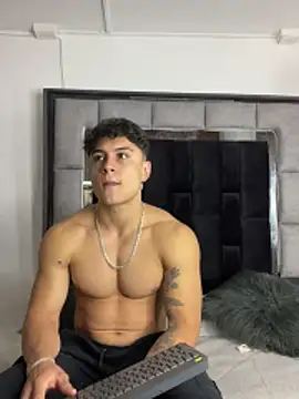 MR MUSCLE online show from 12.16.25