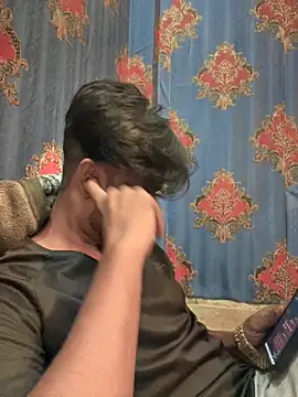 Munny6677 online show from 10.17.25