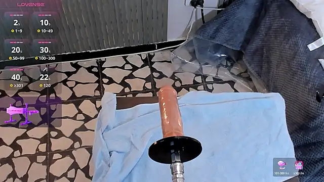 Snapshot of bigboobs_violeta chatting on 11.15.25 bigboobs violeta online show from 11.15.25