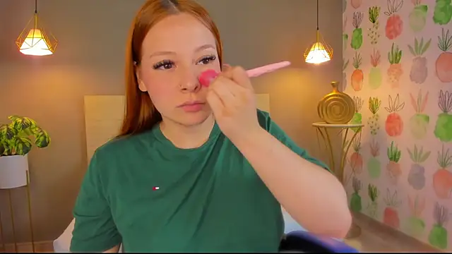 kitty sweeety  online show from 04.10.26