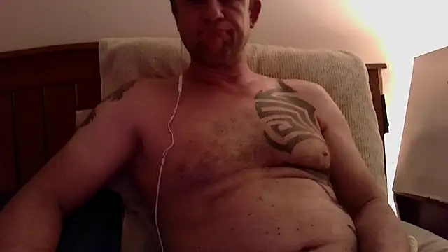 Snapshot of Yournaughty chatting on 06.08.26 Yournaughty online show from 06.08.26