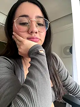 Michelle Zoe online show from 11.22.25