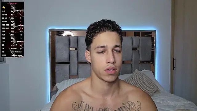 Snapshot of orionblaze69_ chatting on 09.09.25 orionblaze69 online show from 09.09.25