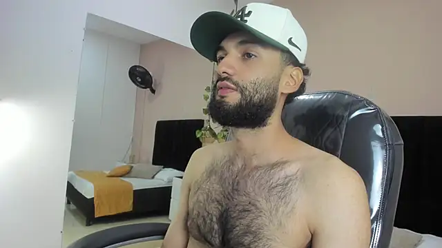 Snapshot of Ryan_Jackson_ chatting on 11.09.25 Ryan Jackson online show from 11.09.25