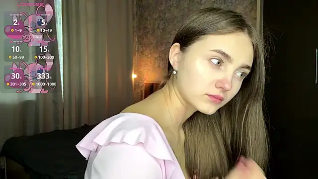 LoraDavi online show from 05.14.26