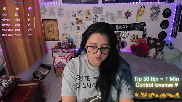 Cherry blush  online show from 04.13.26