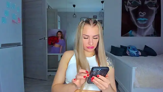 MashaFromRussia   online show from 11.12.25