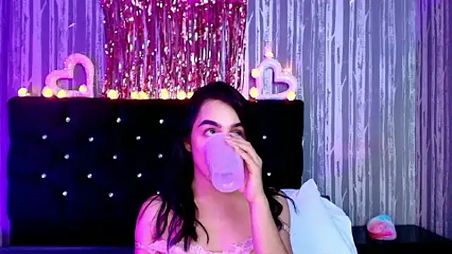 Alicee Moonn online show from 02.11.26