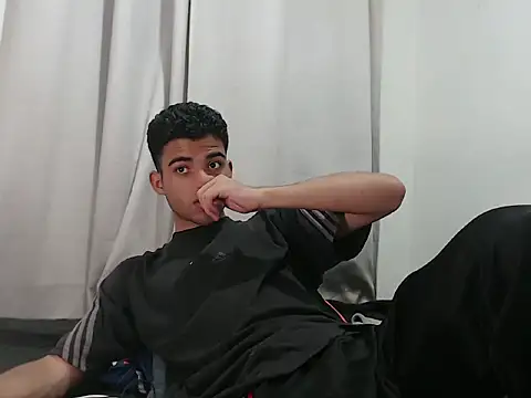 camillo beischel  online show from 09.23.25