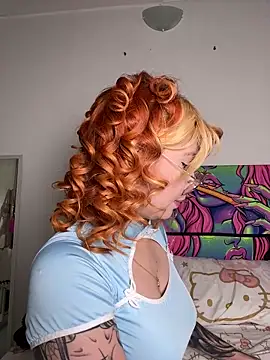 YunoRose  online show from 10.19.25