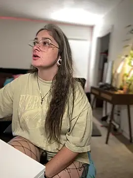 Alix Valentine online show from 05.16.26