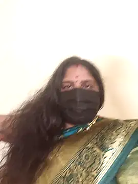 Snapshot of Villageanuty chatting on 09.27.25 Villageanuty online show from 09.27.25