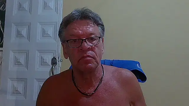 Unique X perience online show from 03.21.26