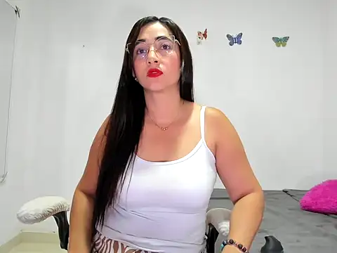 TamiDesire online show from 09.17.25