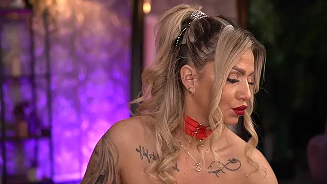 AlmaVelia online show from 10.18.25