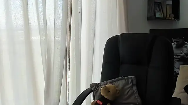 Marck Mathews online show from 09.19.25