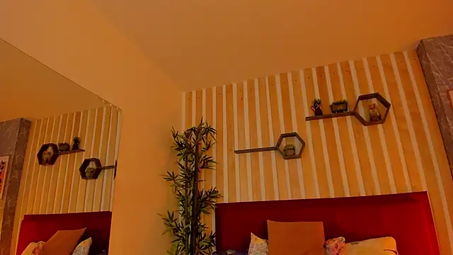 Snapshot of SamayRyann chatting on 09.11.25 SamayRyann online show from 09.11.25