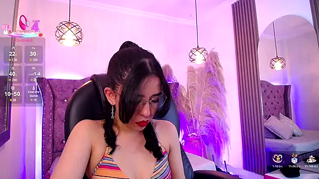 Amara Davis online show from 12.23.25