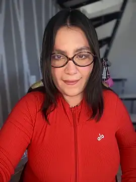 victoria amatista  online show from 10.30.25