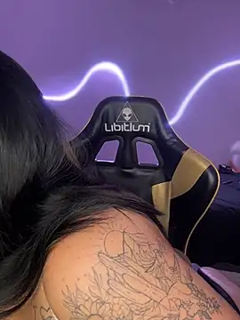 Snapshot of victoria_amatista_ chatting on 06.15.26 victoria amatista online show from 06.15.26