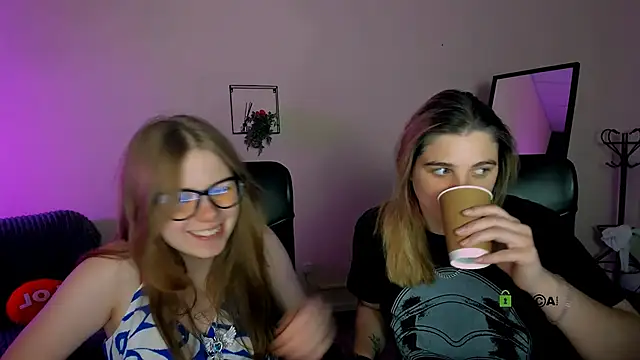 foxy tease  online show from 09.24.25