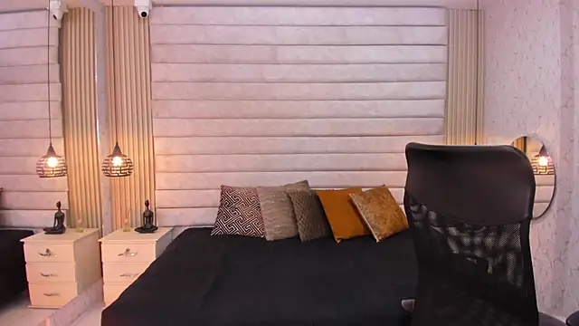 VictoriaaBlair online show from 03.24.26