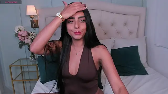 Snapshot of juliana_davies_ chatting on 04.15.26 juliana davies online show from 04.15.26