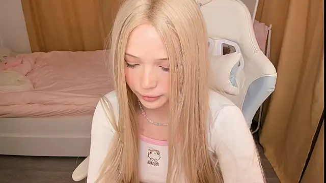 mayyacozyy online show from 04.11.26