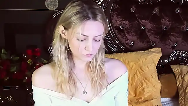 CindyFors online show from 10.10.25