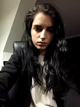 Snapshot of SweetMelodyZ chatting on 10.26.25 SweetMelodyZ online show from 10.26.25