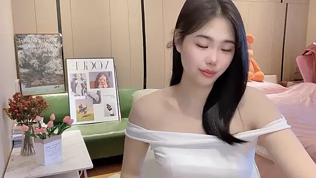 suki-1 online show from 09.12.25