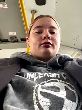 StephanieMur online show from 09.15.25