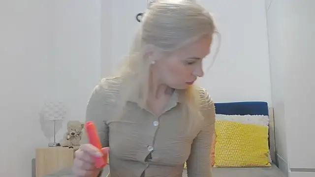 Lika Soul online show from 10.21.25