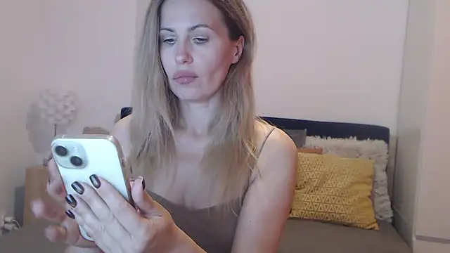 Snapshot of Lika_Soul chatting on 07.24.26 Lika Soul online show from 07.24.26
